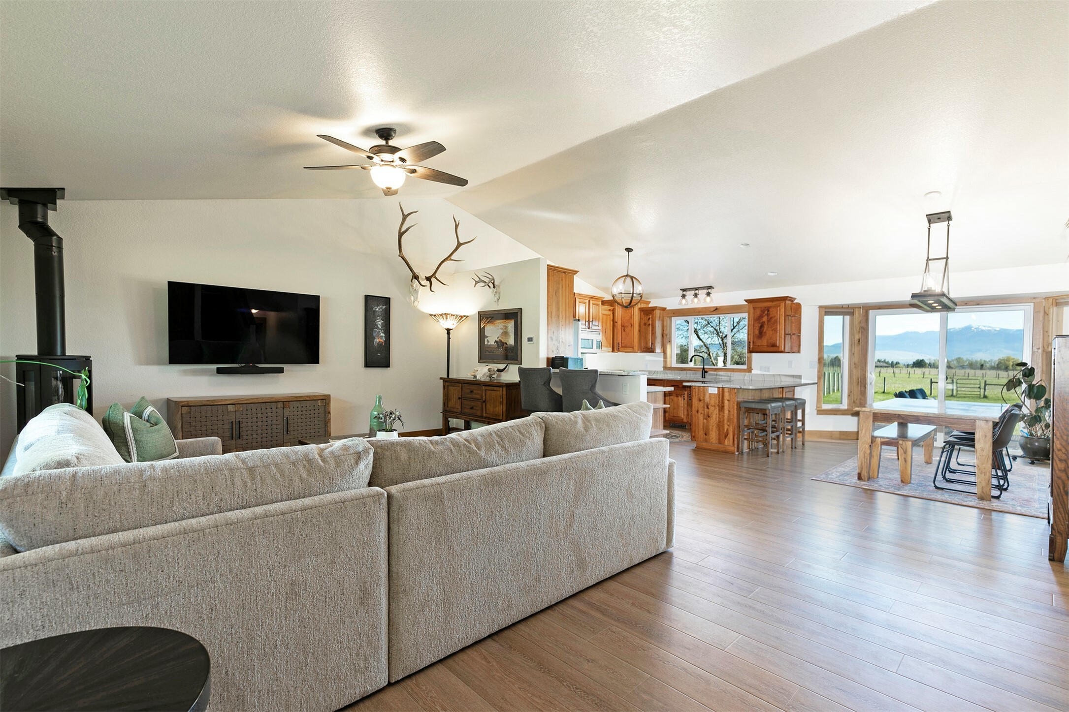 Property Photo: 1884 Whitetail Lane MT 59804