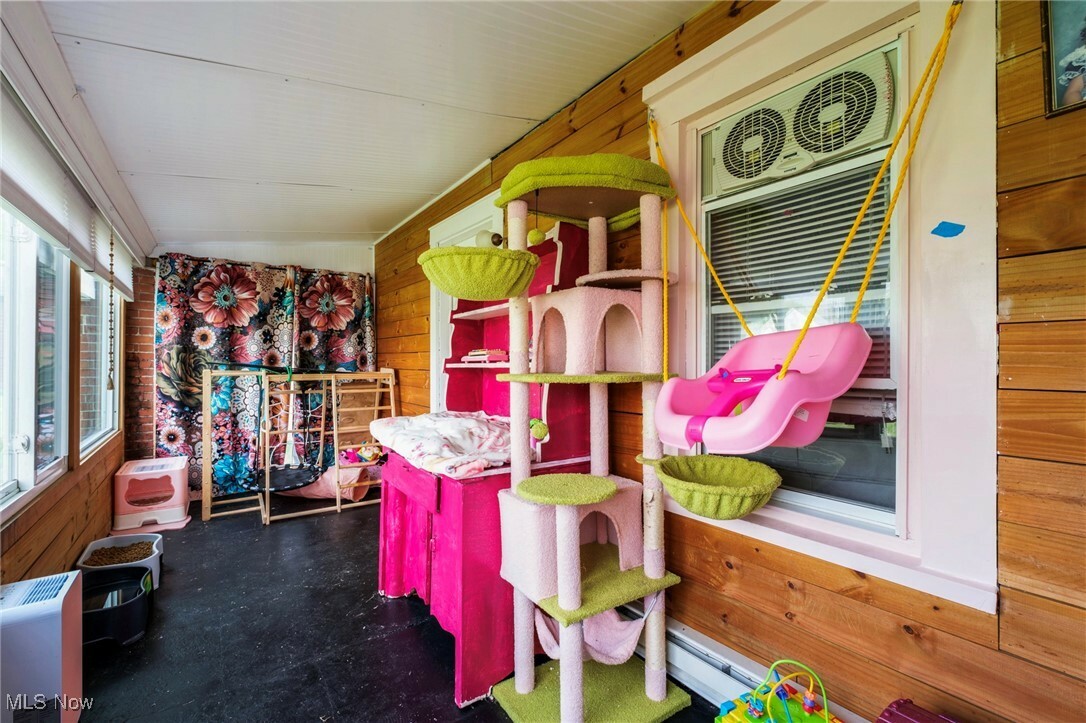 Property Photo: 414 N Dunlap Avenue OH 44509