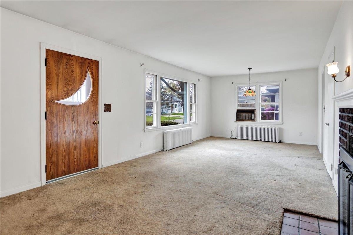 Property Photo: 7 Iby Street VT 05403