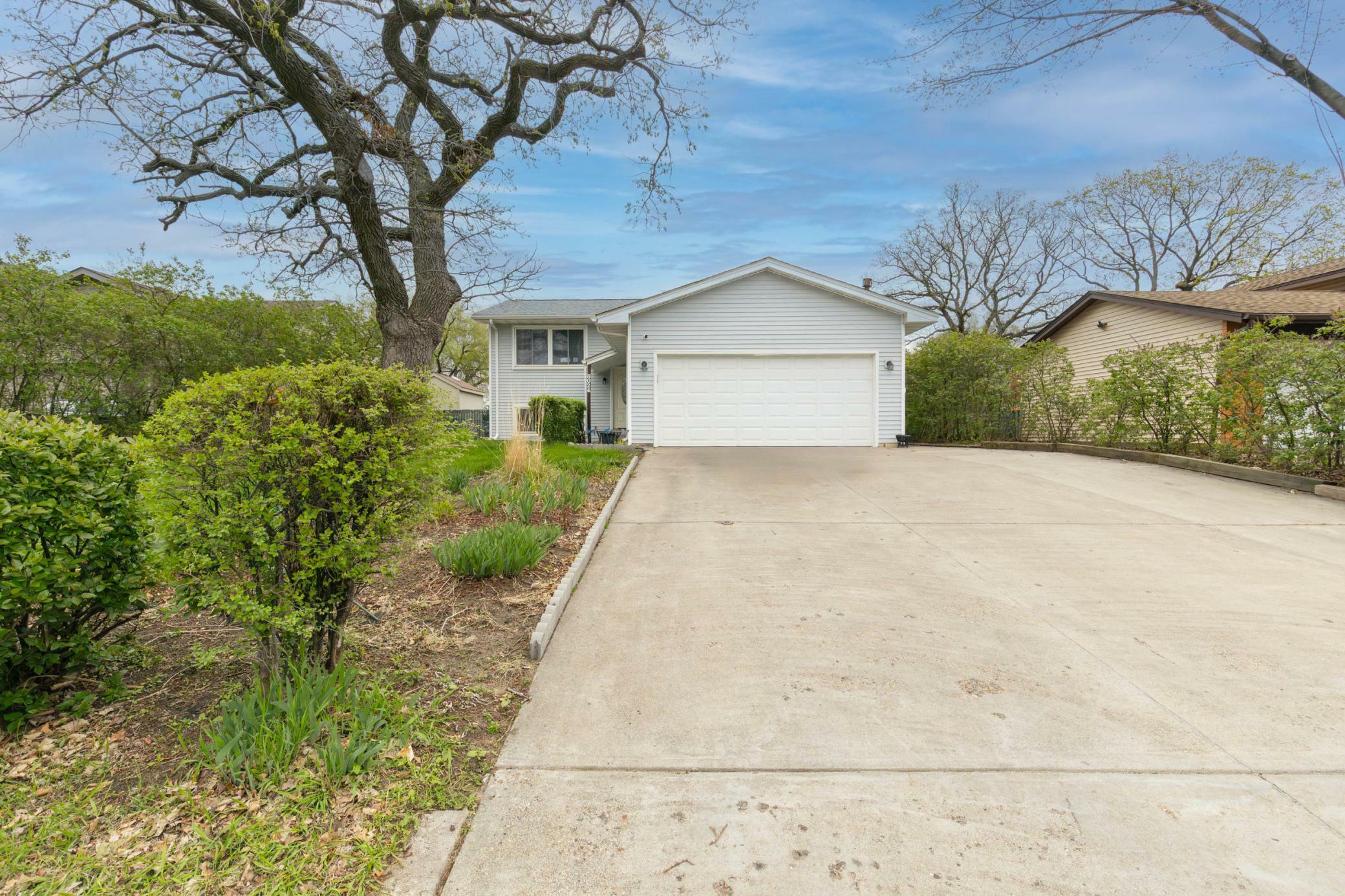 Property Photo: 8024 Irving Avenue N MN 55444