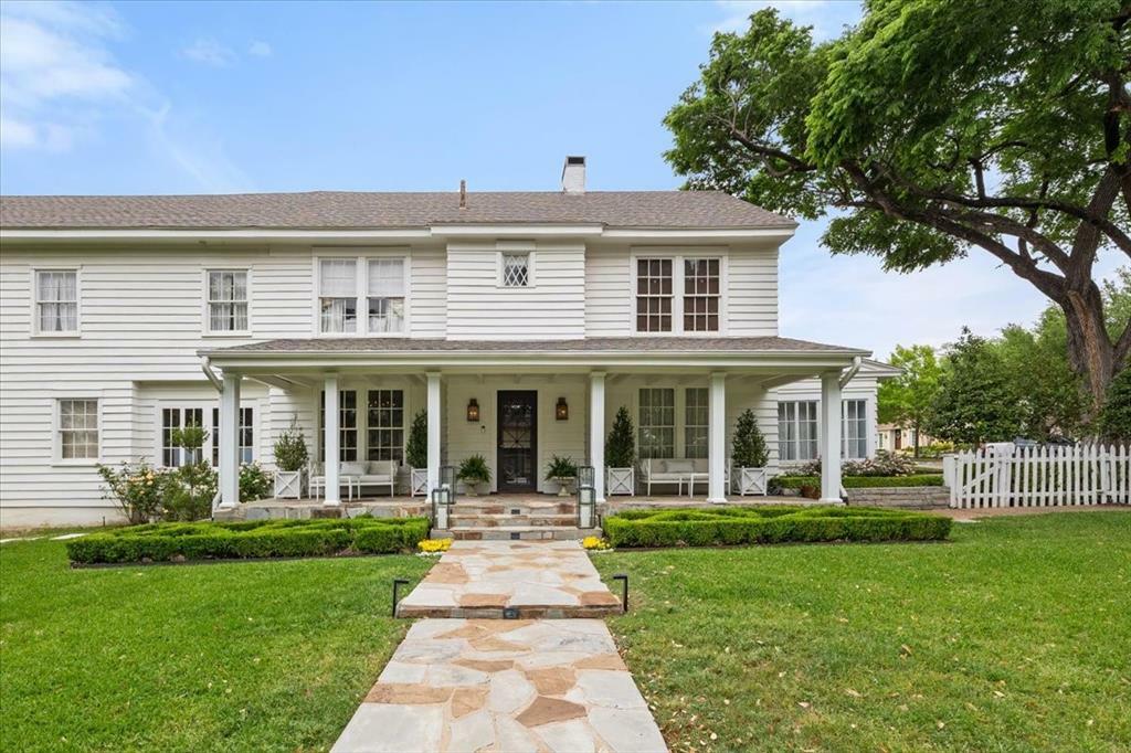 Property Photo: 1720 Western Avenue TX 76107