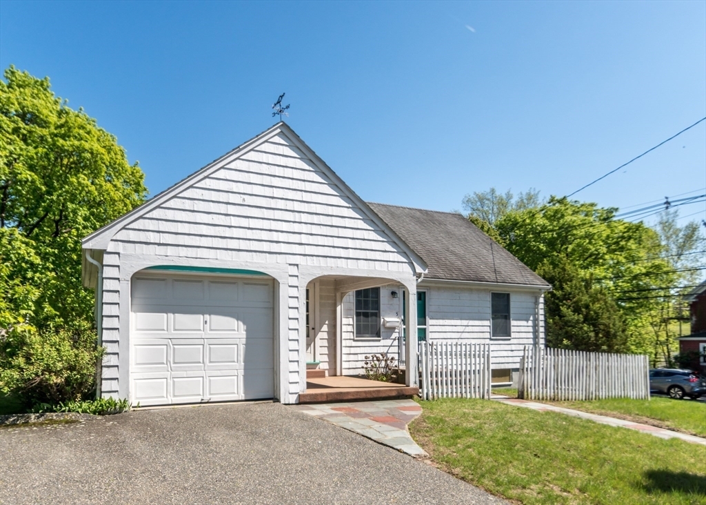 Property Photo: 5 Chase Road MA 02452