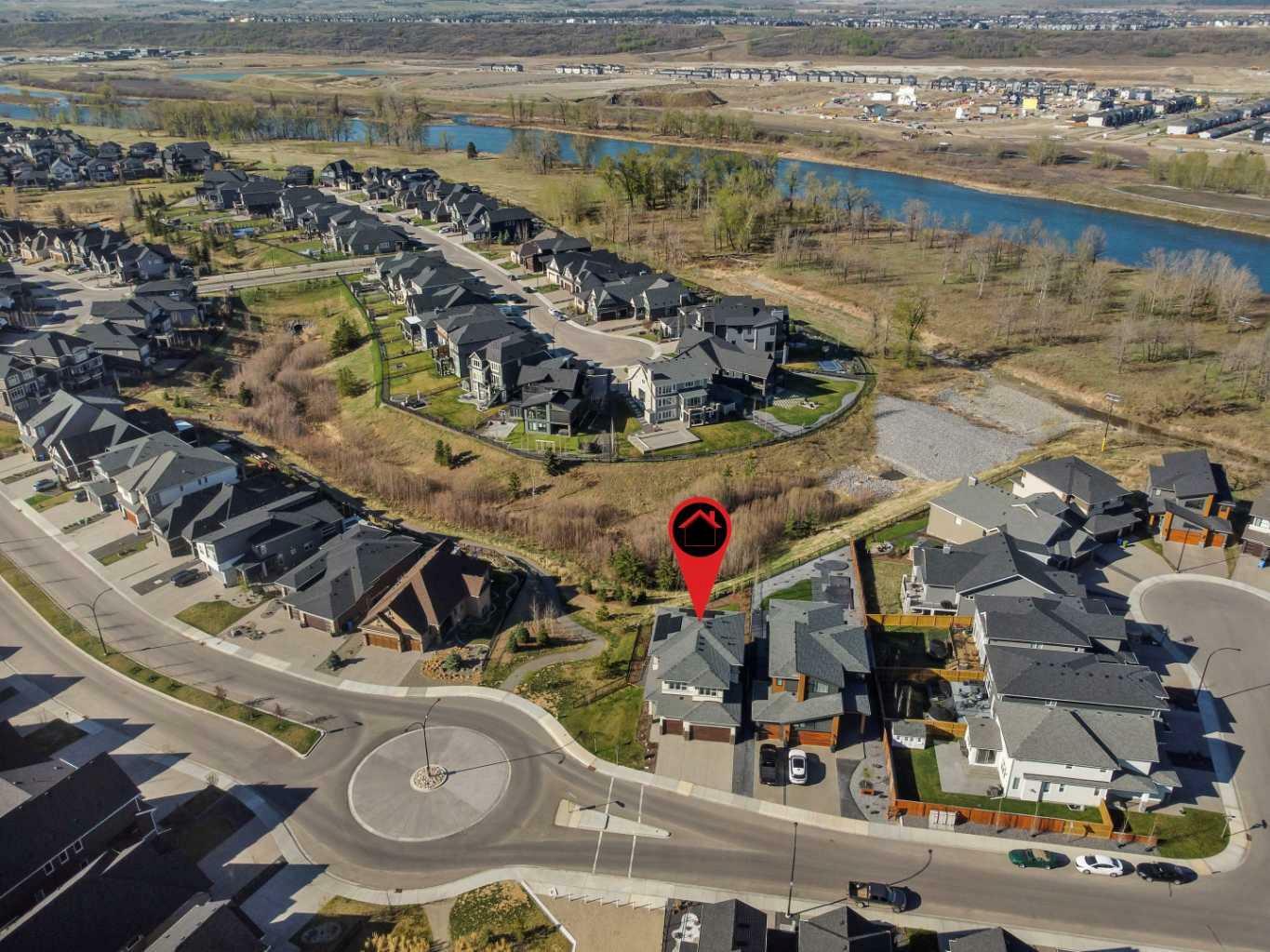 Property Photo: 9 Cranbrook Cape SE AB T3M 3L5
