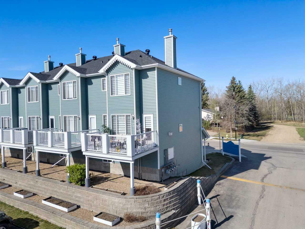 Property Photo: 5220 50A Avenue 1601 AB T4S 1E5