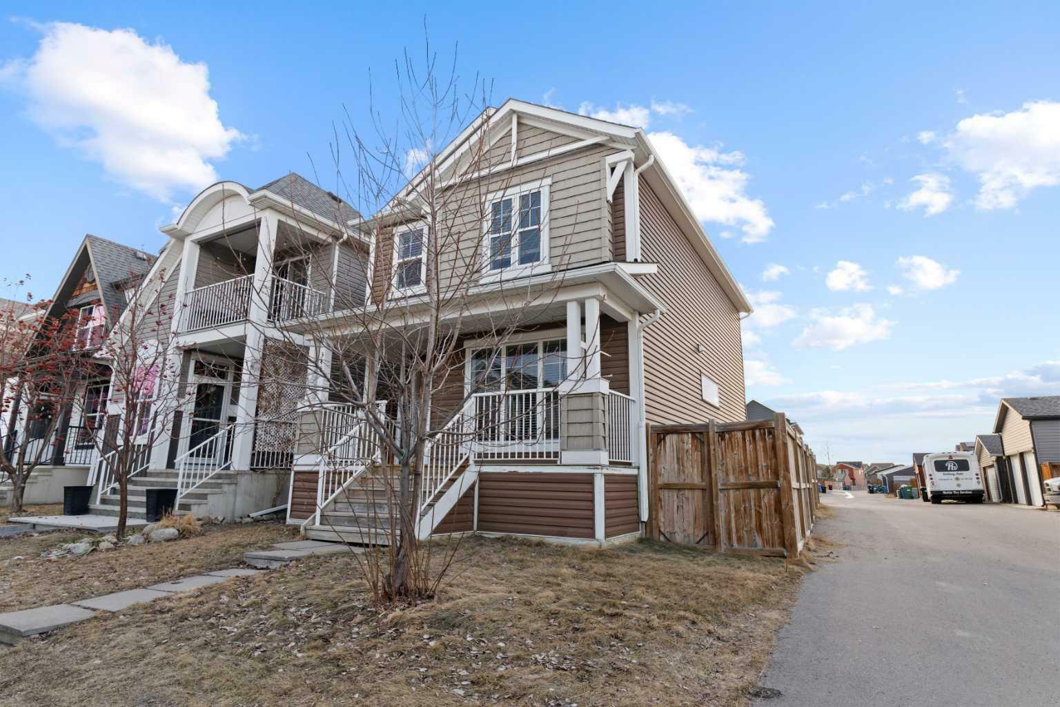 Property Photo: 345 Auburn Crest Way SE AB T3M 1R1
