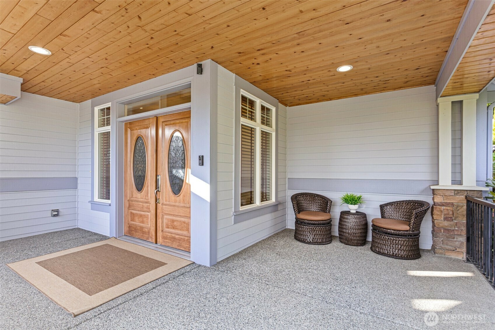 Property Photo: 6012 147th Place SE WA 98006