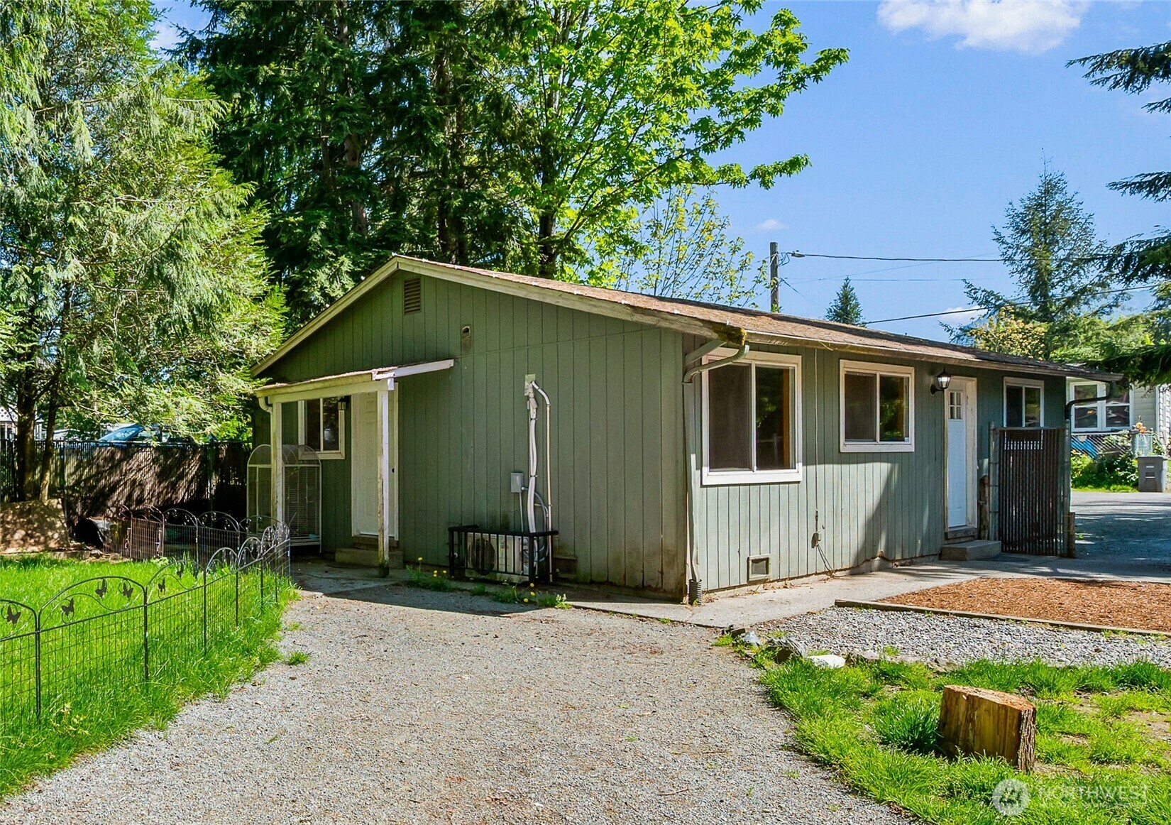 Property Photo:  16104  355th Drive SE  WA 98294 
