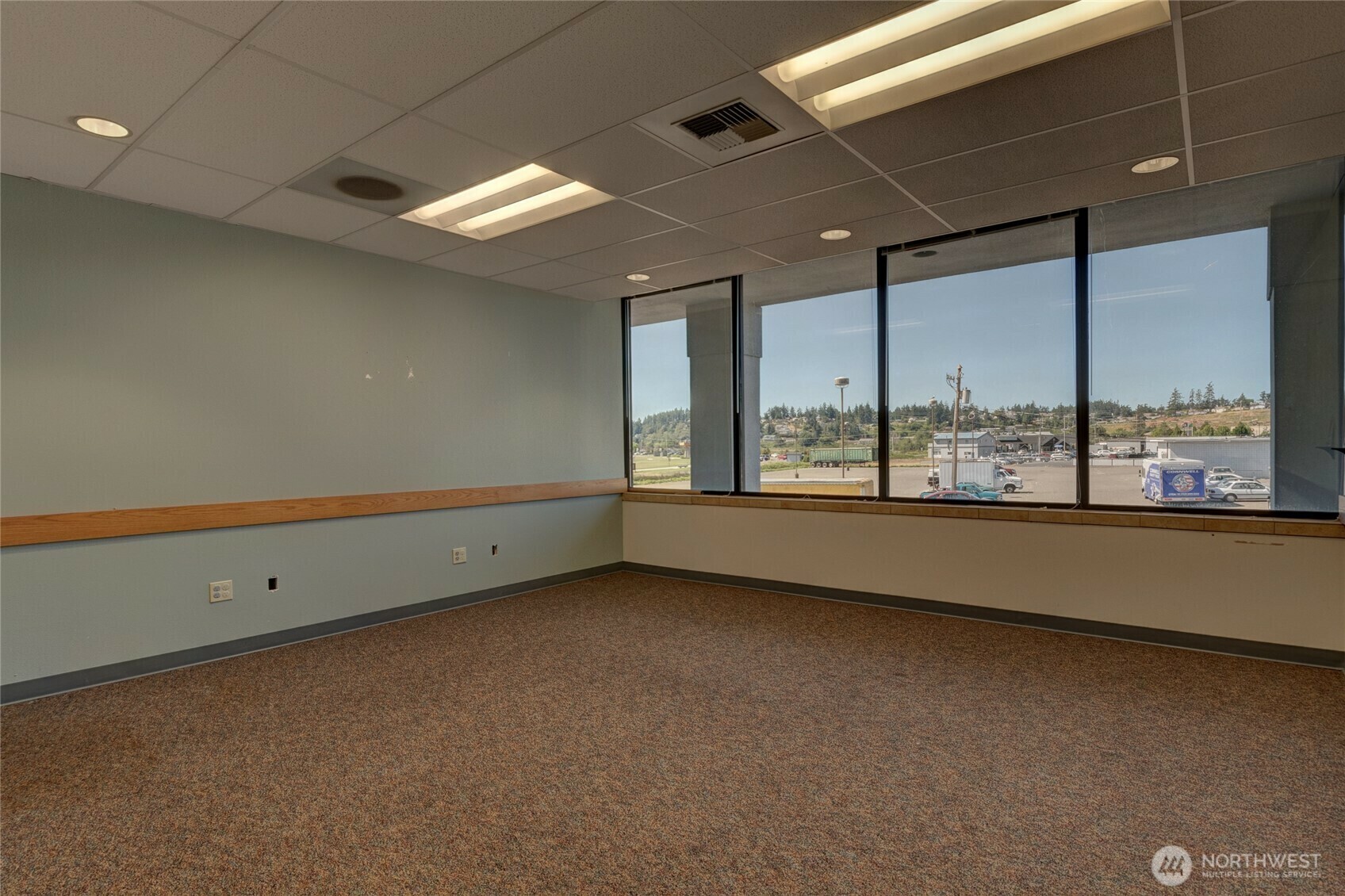 Property Photo: 275 SE Pioneer Way 204 WA 98277