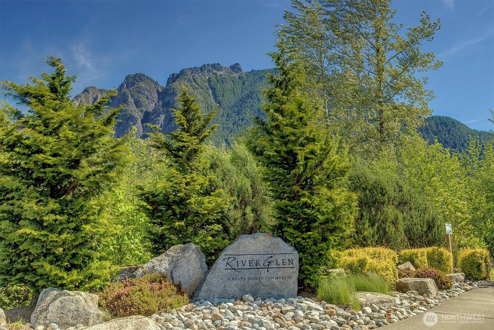 Property Photo: 347 Vaughan Boulevard NE WA 98045