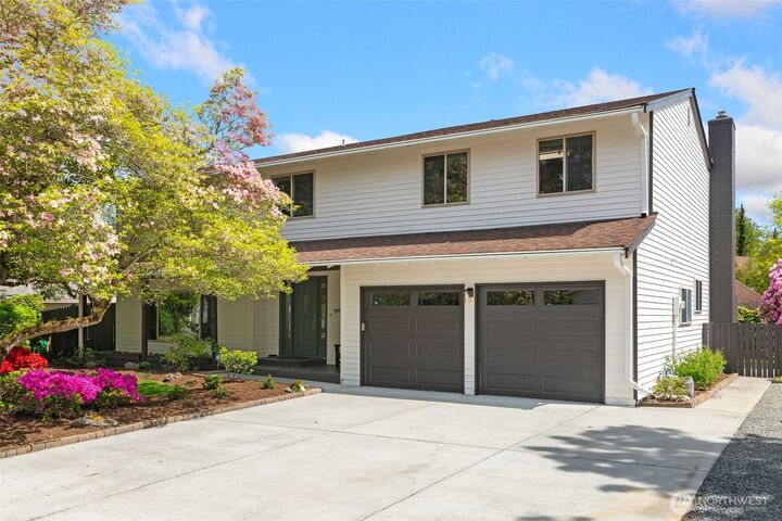 Property Photo:  6558  127th Avenue SE  WA 98006 