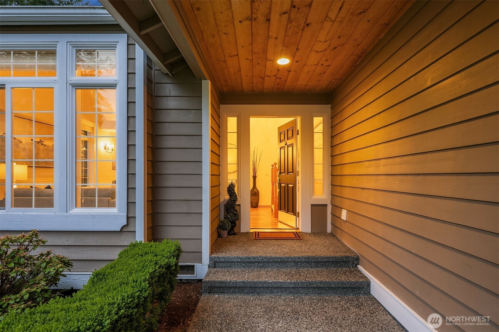 Property Photo: 5801 159th Street SW WA 98026