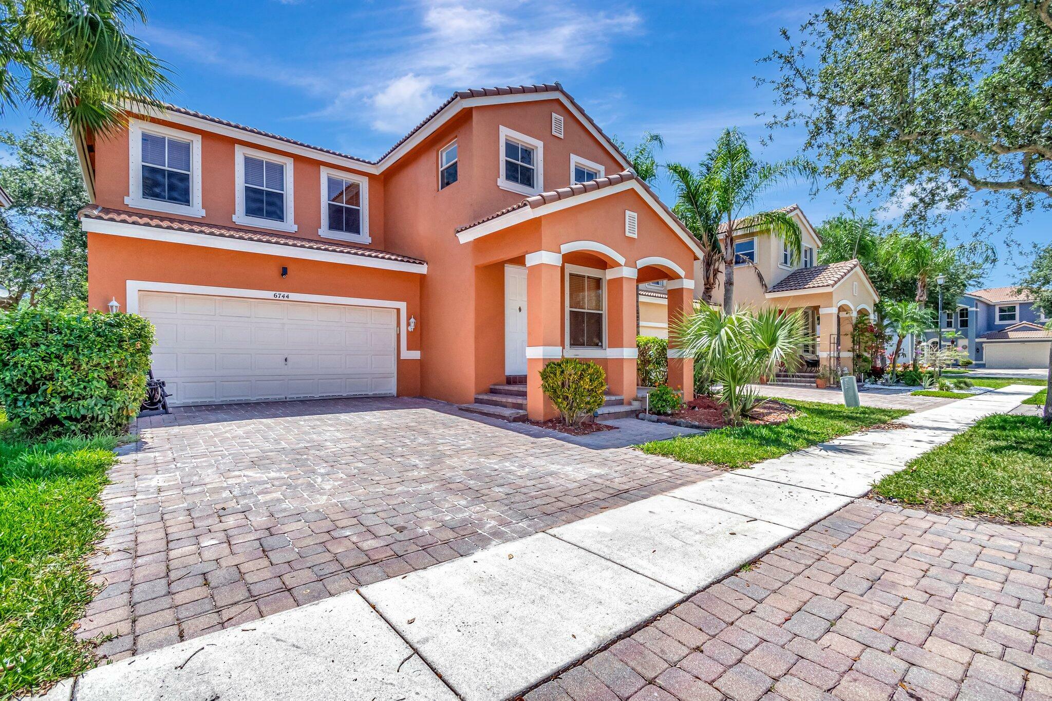 Property Photo: 6744 Lurais Drive FL 33463