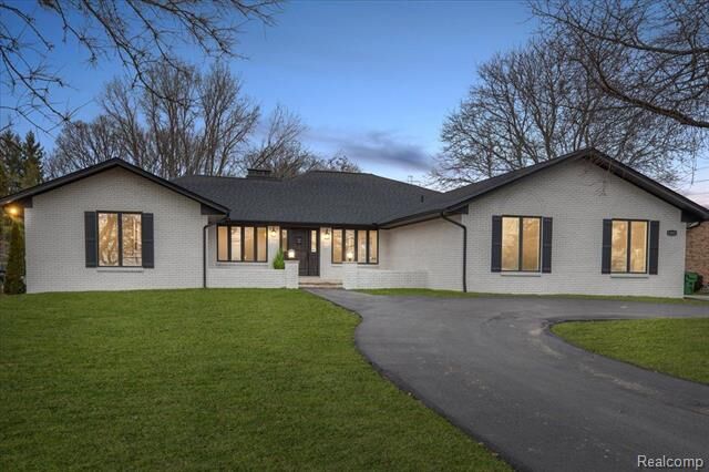 Property Photo:  12531 24 Mile Road  MI 48315 