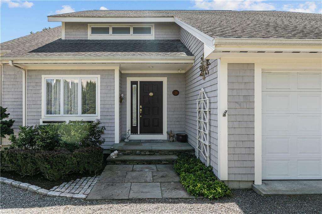 30 Sunnyside Avenue  Bristol RI 02809 photo