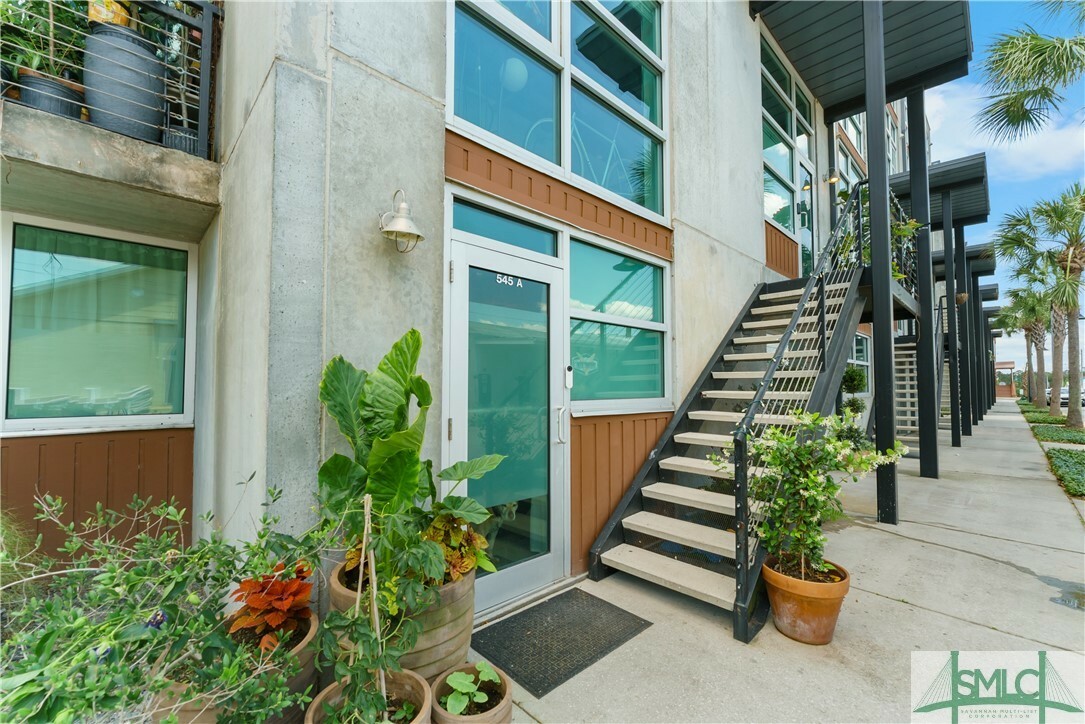 545 Berrien Street A  Savannah GA 31401 photo