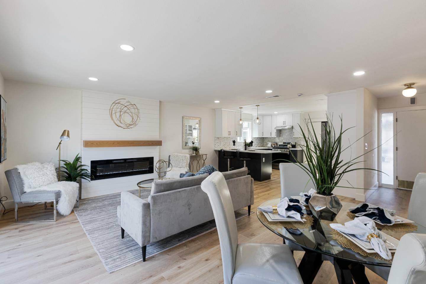 Property Photo: 3004 Vistamont Drive CA 95118