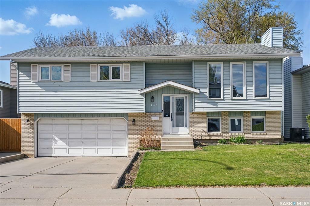142 Staigh Crescent  Saskatoon SK S7N 3T3 photo