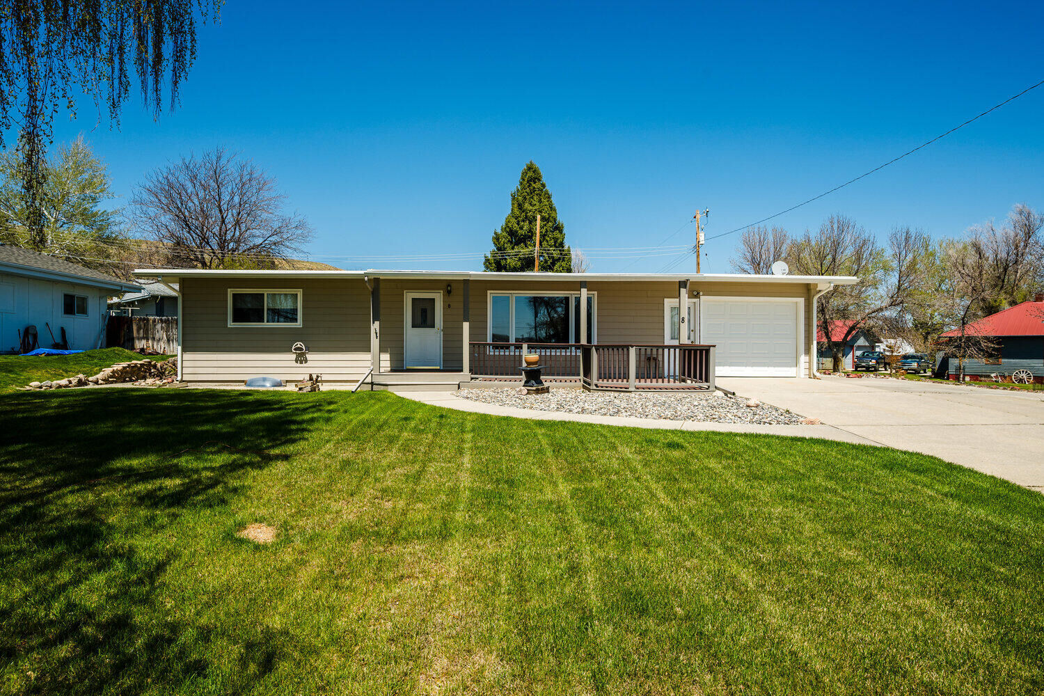 Property Photo:  8 Park Lane  WY 82834 