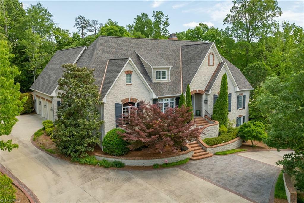 Property Photo: 1232 Sturbridge Avenue NC 27262