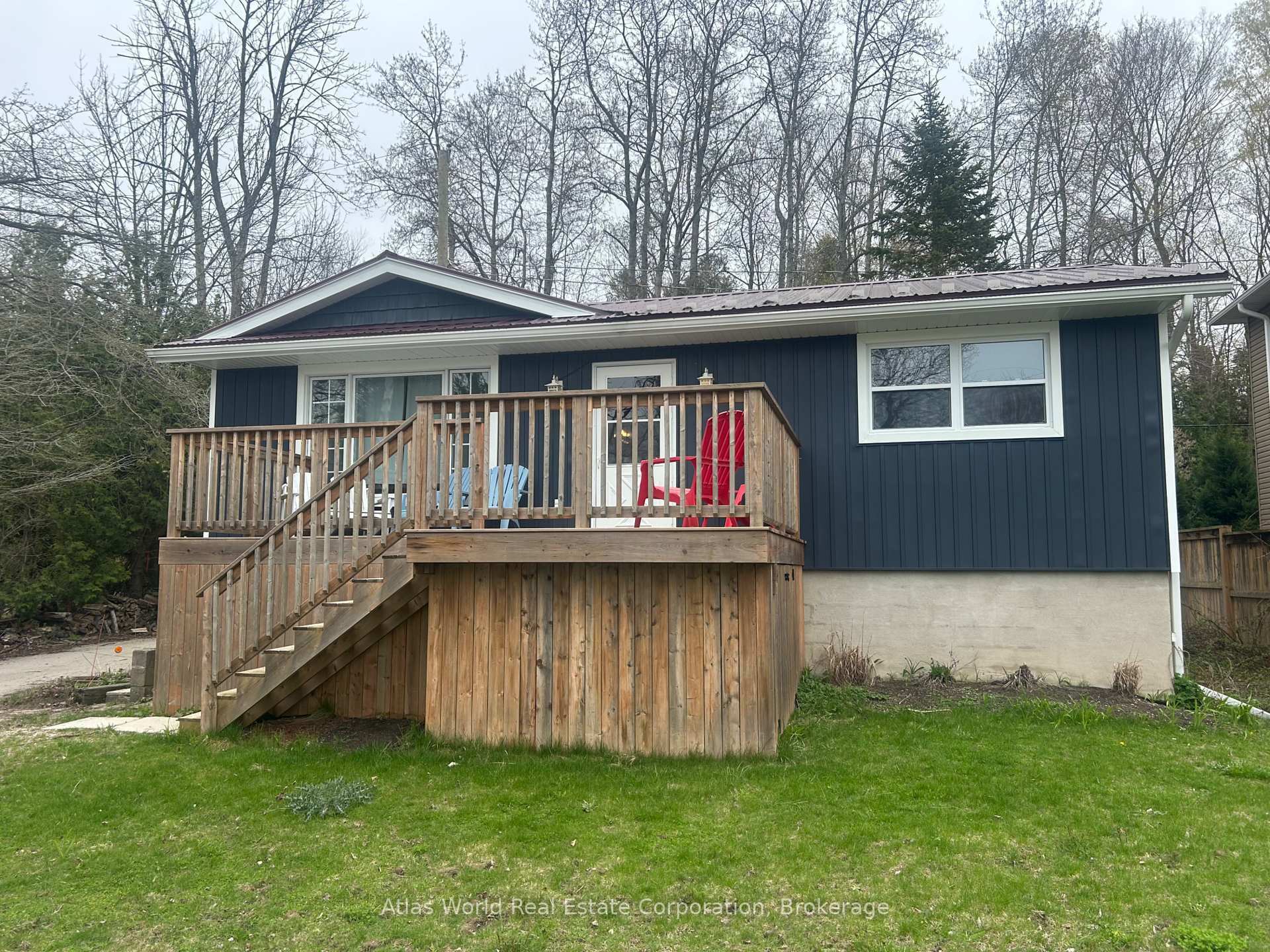 Property Photo: 35 Pottawatomie Drive ON N0H 2L0