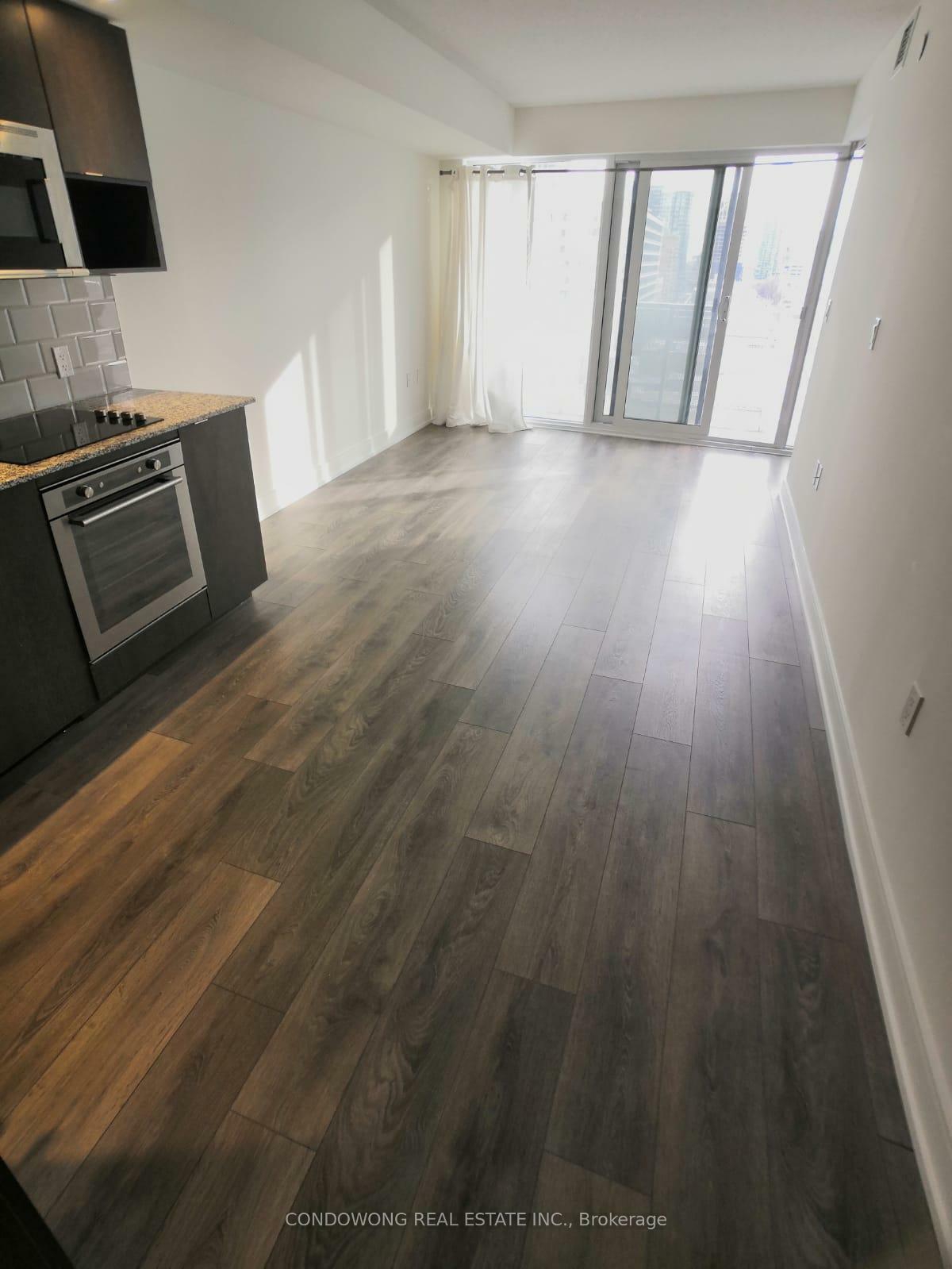 Property Photo: 89 McGill Street 709 ON M5B 0B1