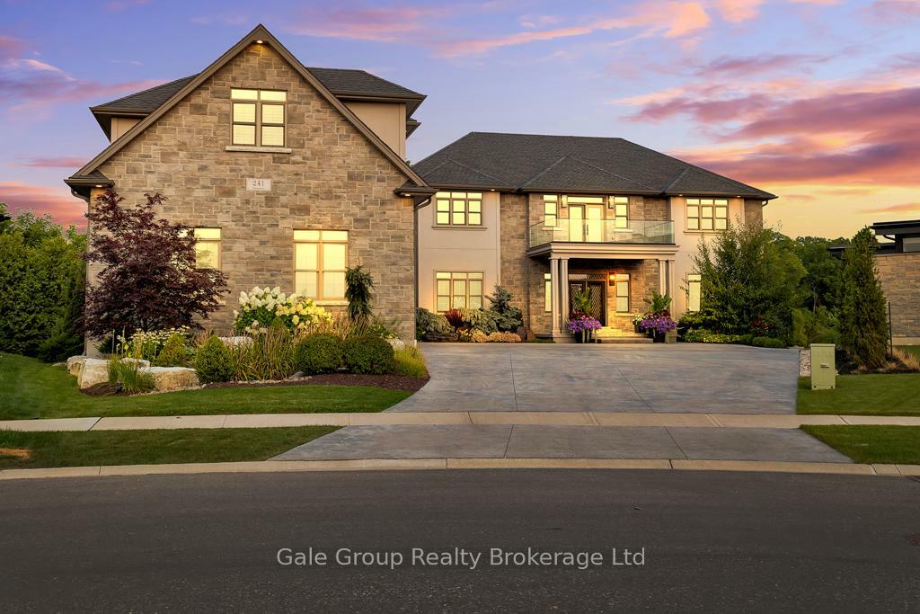 241 Tamarack Boulevard  Woodstock ON N4S 0E4 photo