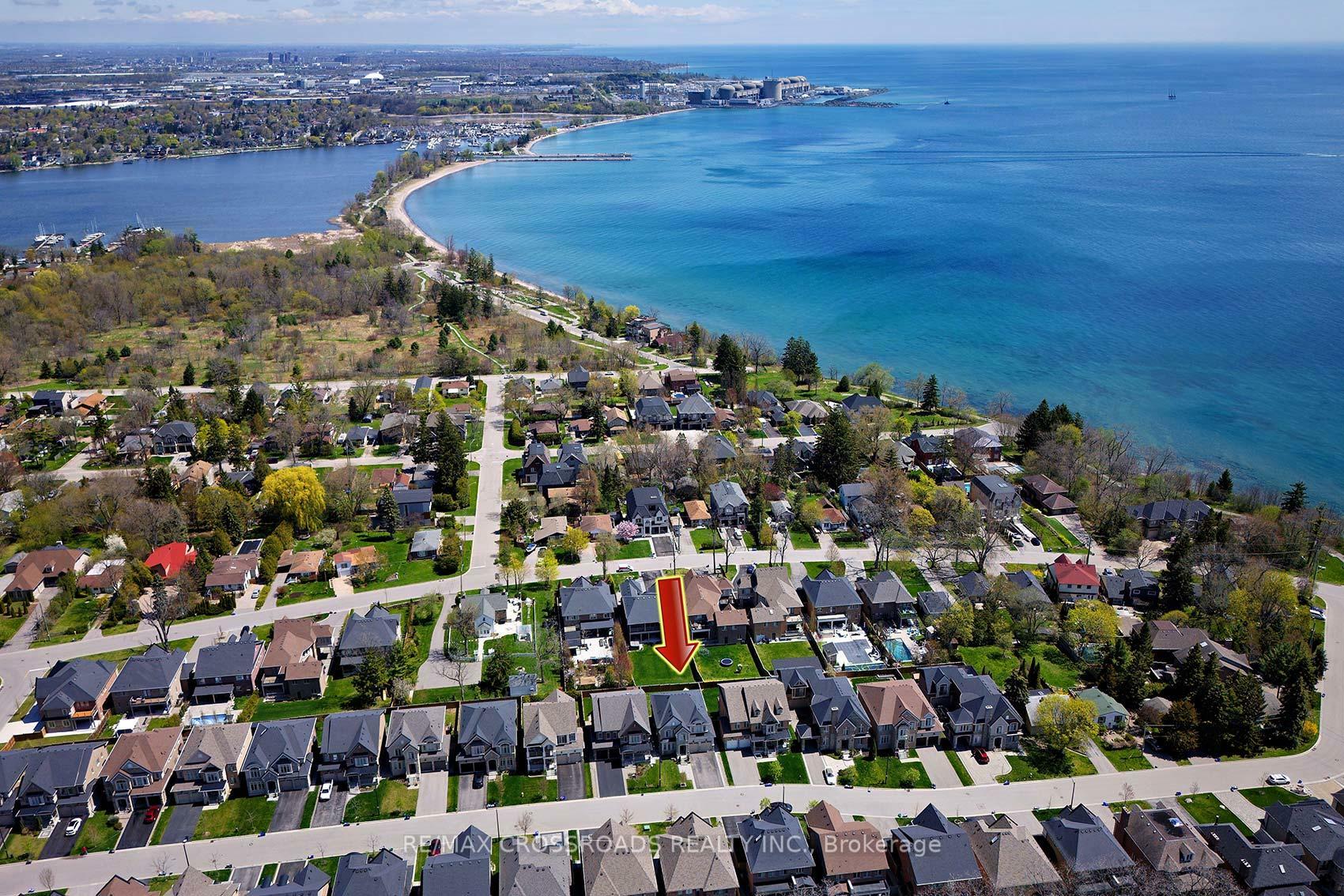 Photo de la propriété: 529 Cliffview Road ON L1W 0B2