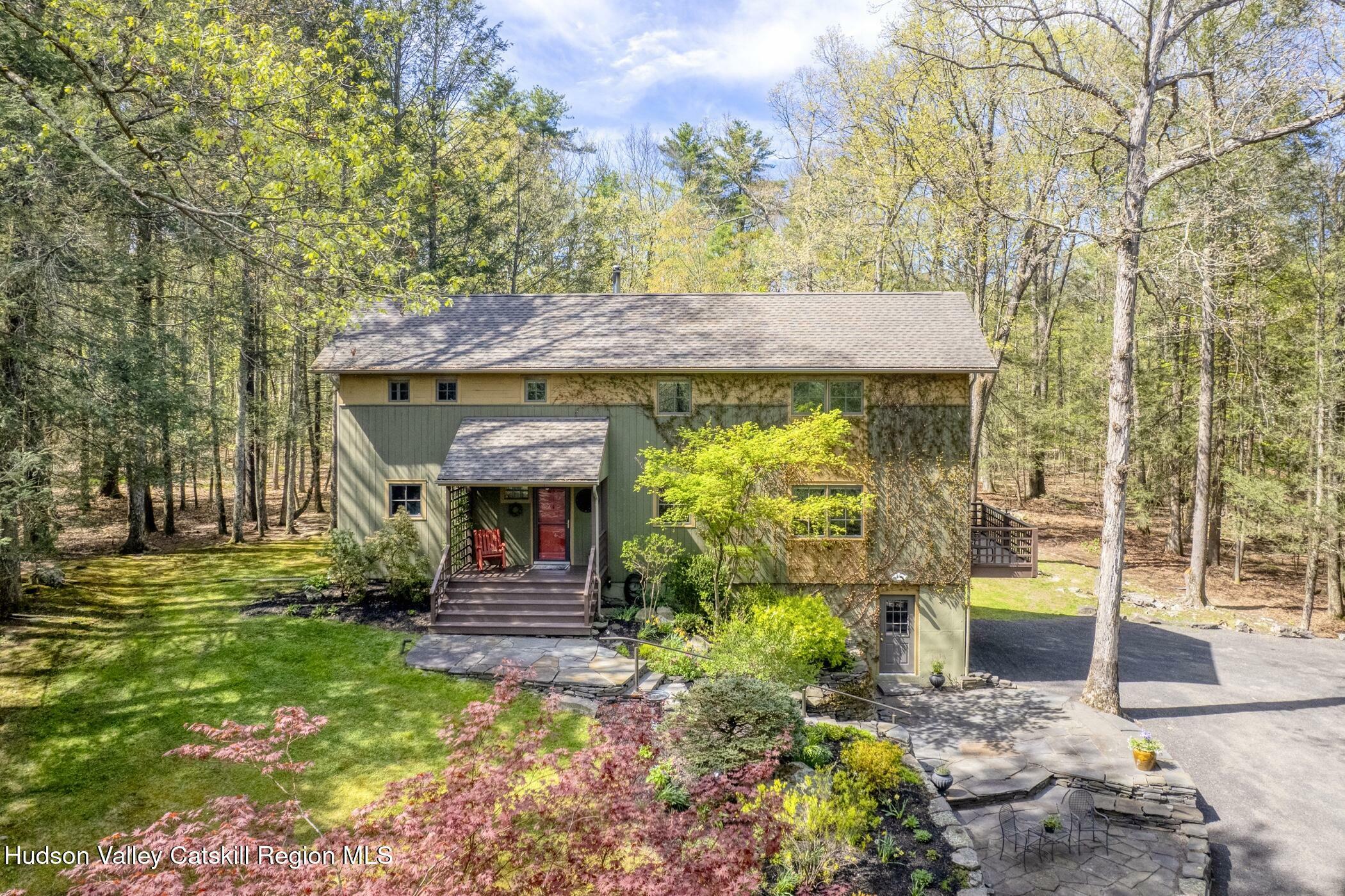 47 Blueberry Hill Rd  Accord NY 12404 photo