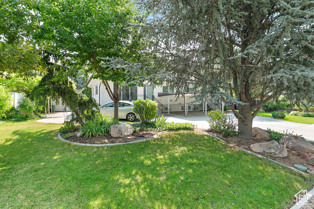 Property Photo: 3915 S Feramorz Dr UT 84124