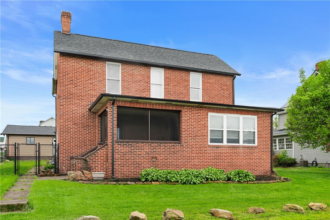 206 Constitution Street  Perryopolis PA 15473 photo