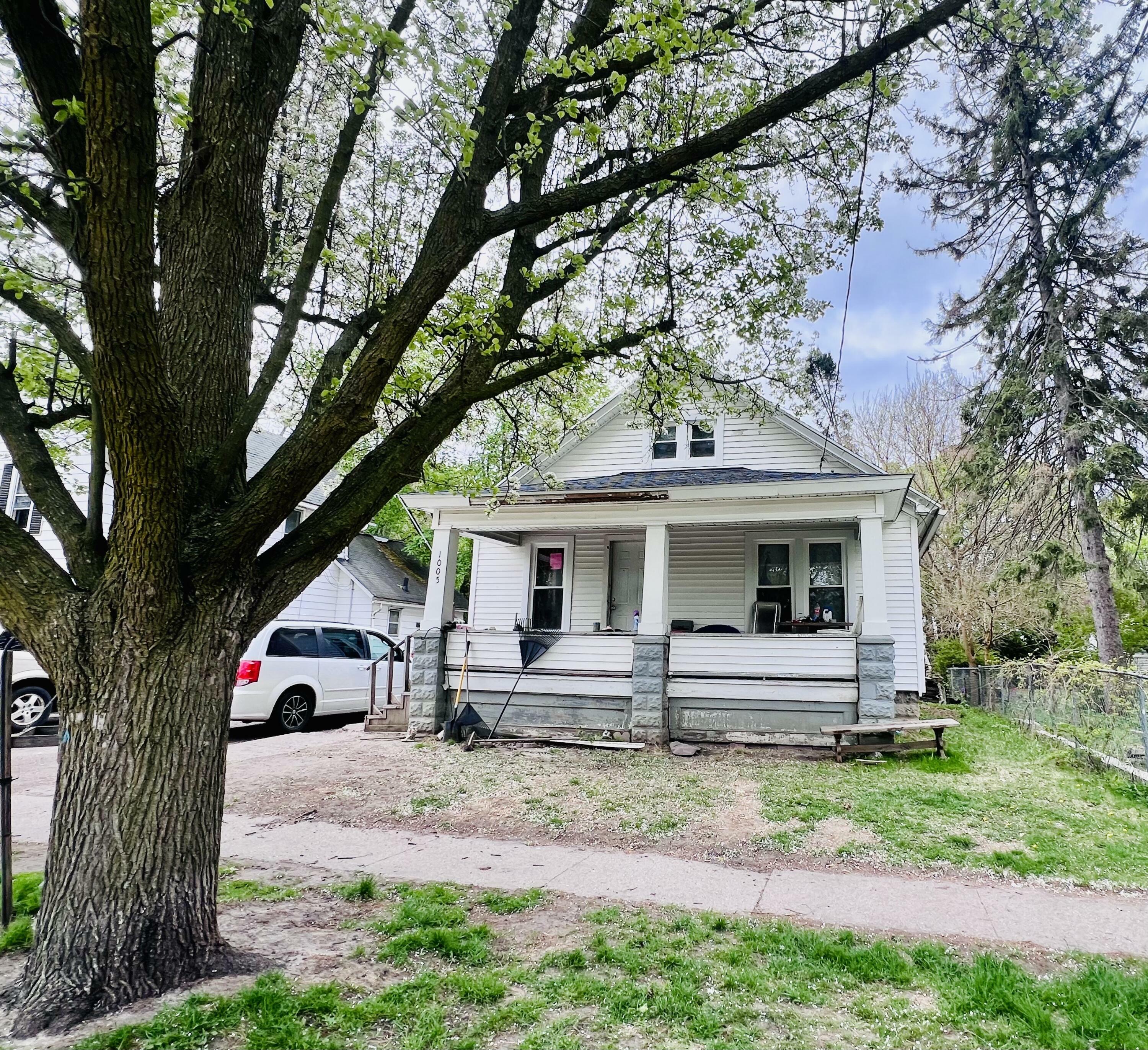 1005 Fletcher Street  Owosso MI 48867 photo