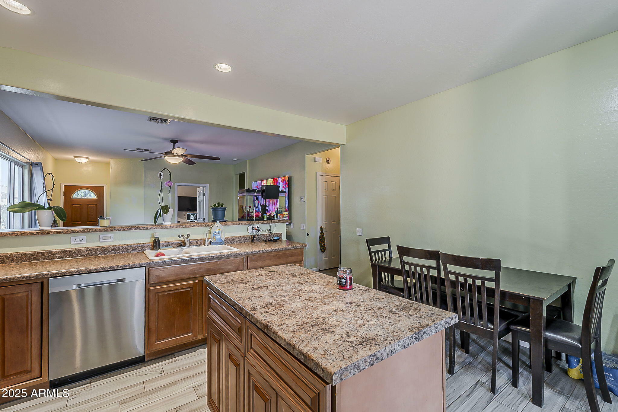 Property Photo: 11156 E Lost Canyon Court AZ 85118