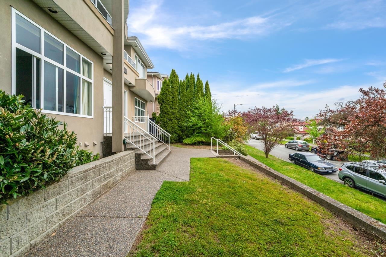 Property Photo: 2085 Qualicum Drive BC V5P 2M3