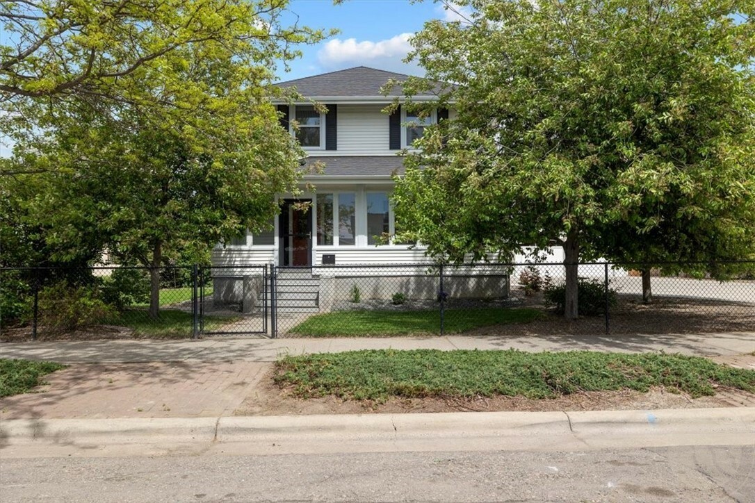 Property Photo: 115 S 29th Street MT 59101