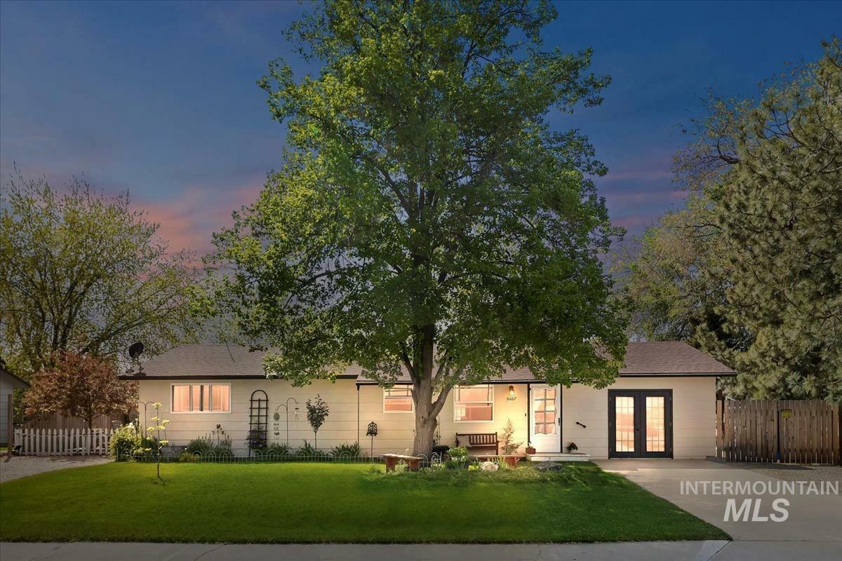Property Photo:  6687 S Santa Ana Ave  ID 83709 