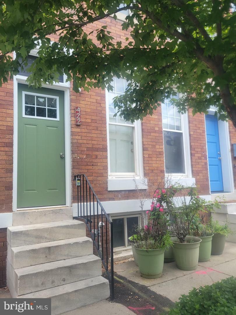 Property Photo: 422 Whitridge Avenue MD 21218