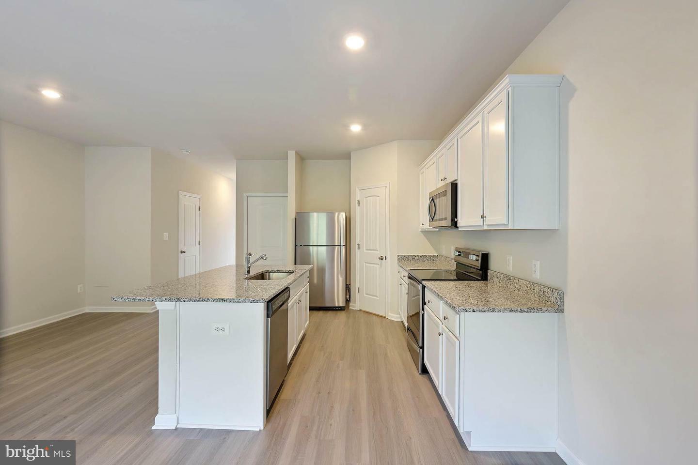 Property Photo: 61 Cranston Court WV 25419