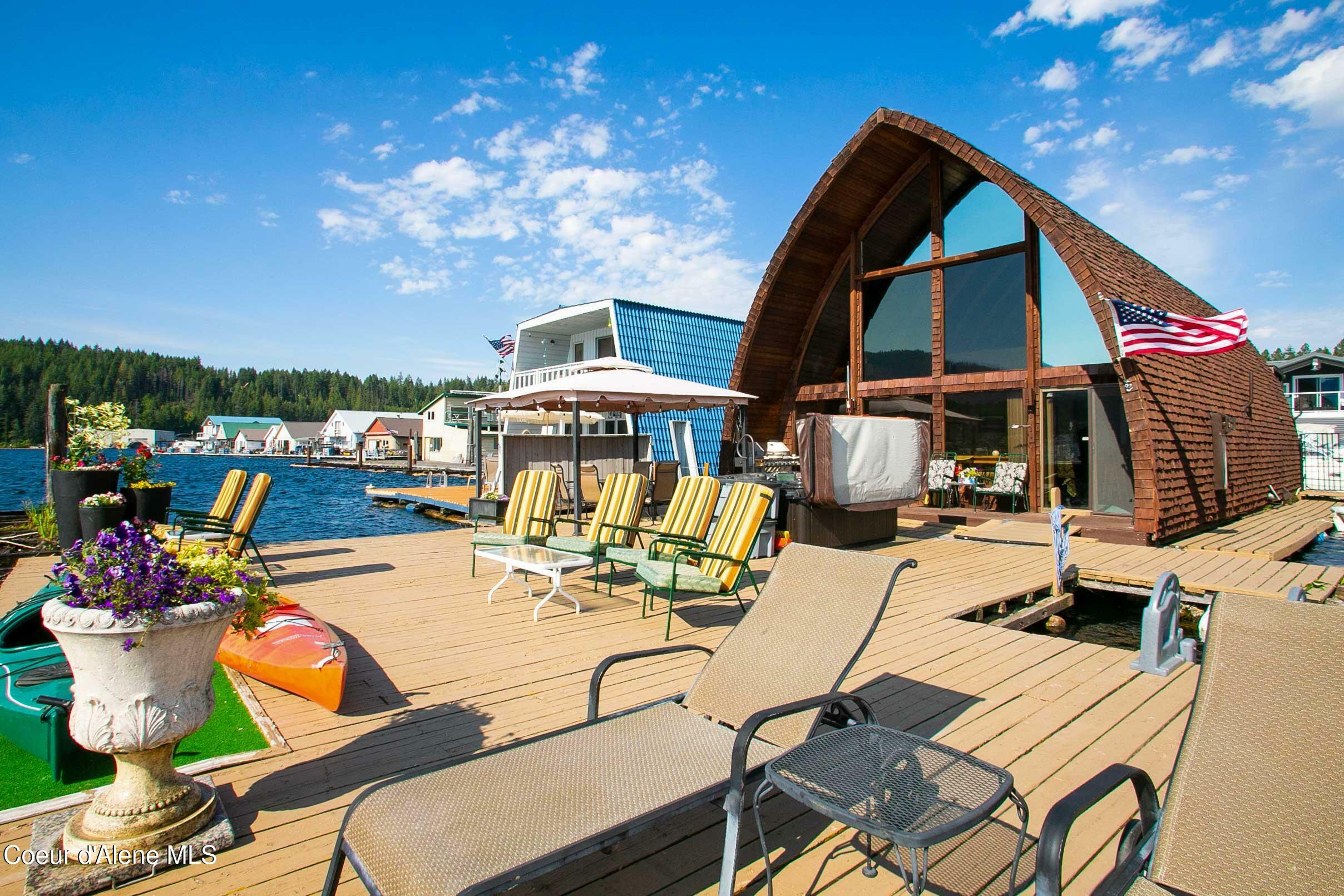 Property Photo: 17009 E Jd'S E Dock ID 83803