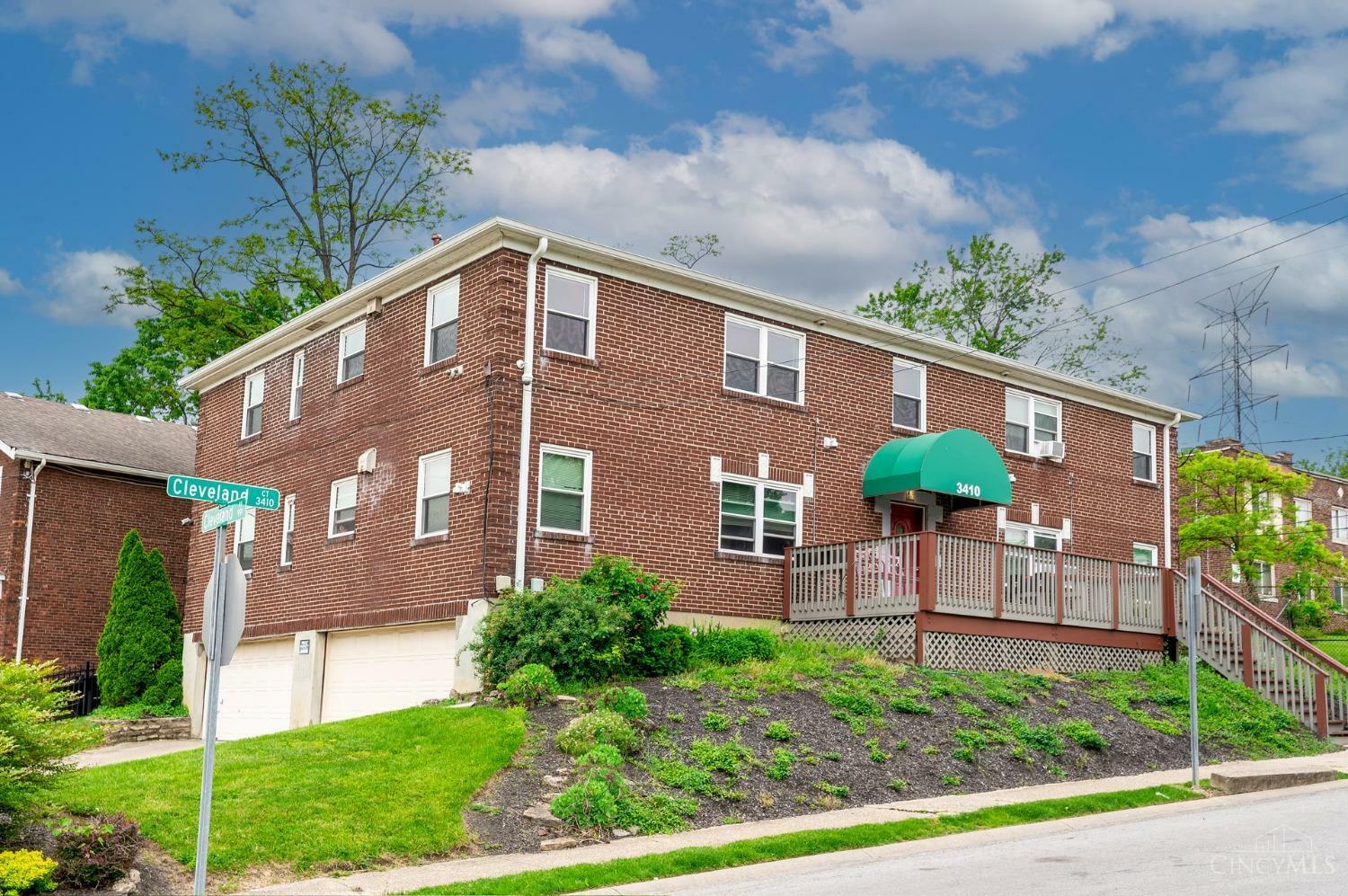 Property Photo: 3410 Cleveland Court OH 45229