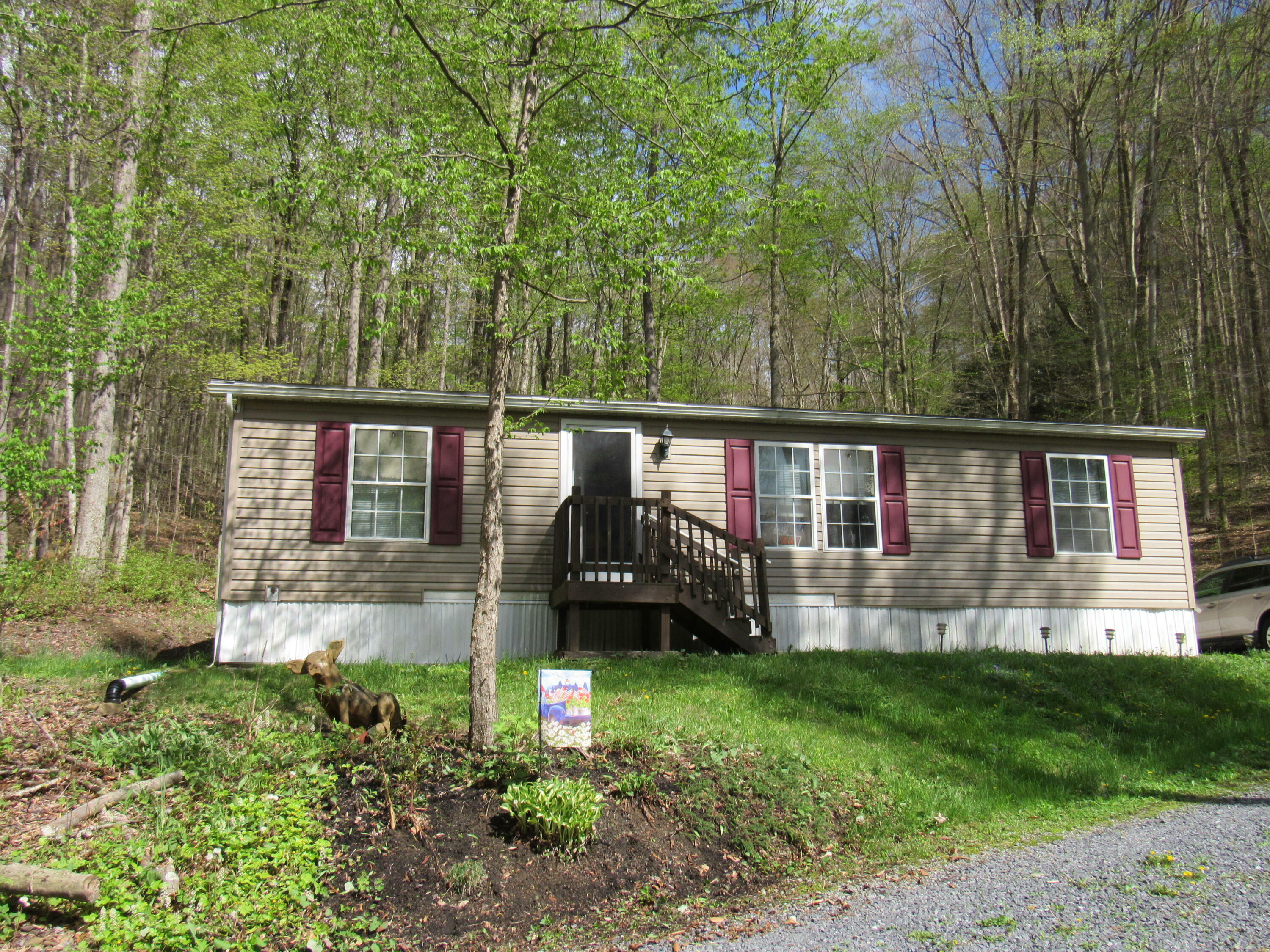 Property Photo: 970 Baghdad Rd PA 15824