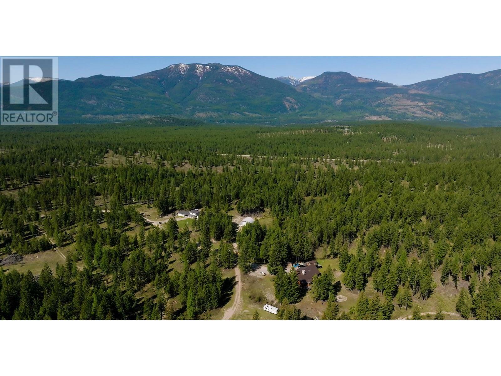 Property Photo: 3200 Highway 93/95 Highway BC V0B 2E0