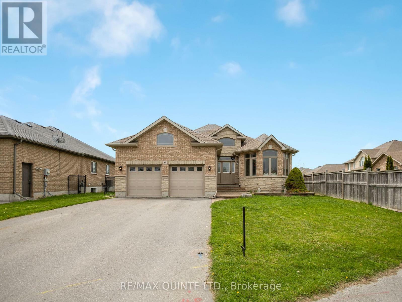 12 Hampton Ridge Drive  Belleville (Thurlow Ward) ON K8N 0L6 photo