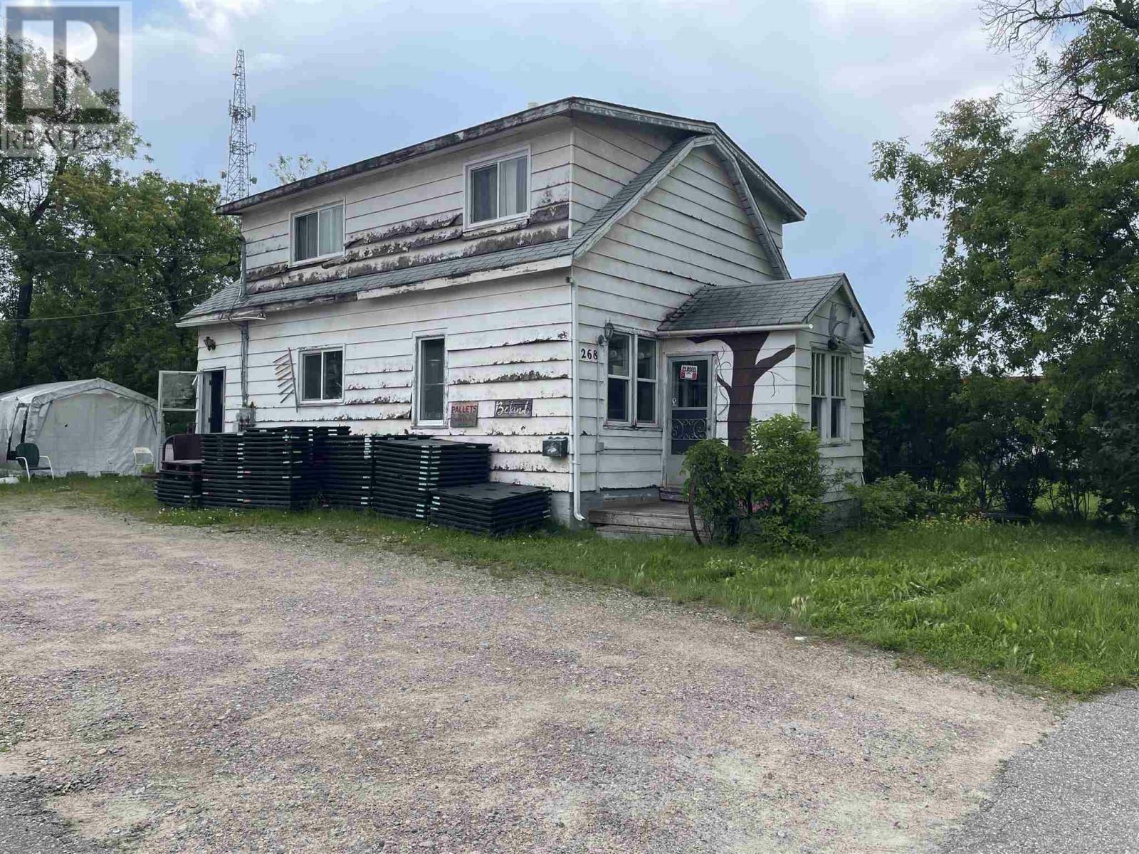 268 Government St  Dryden ON P8N 2R5 photo