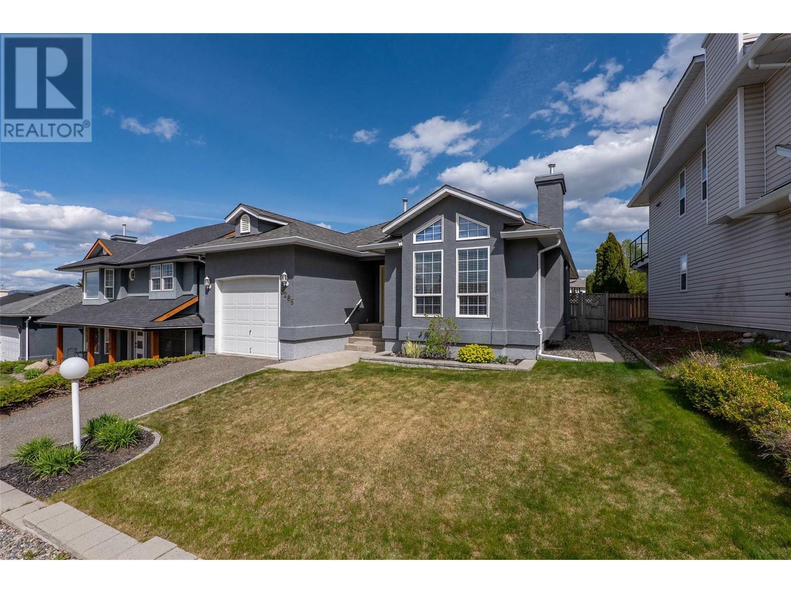 Property Photo: 2285 Turnberry Place BC V1S 1S8