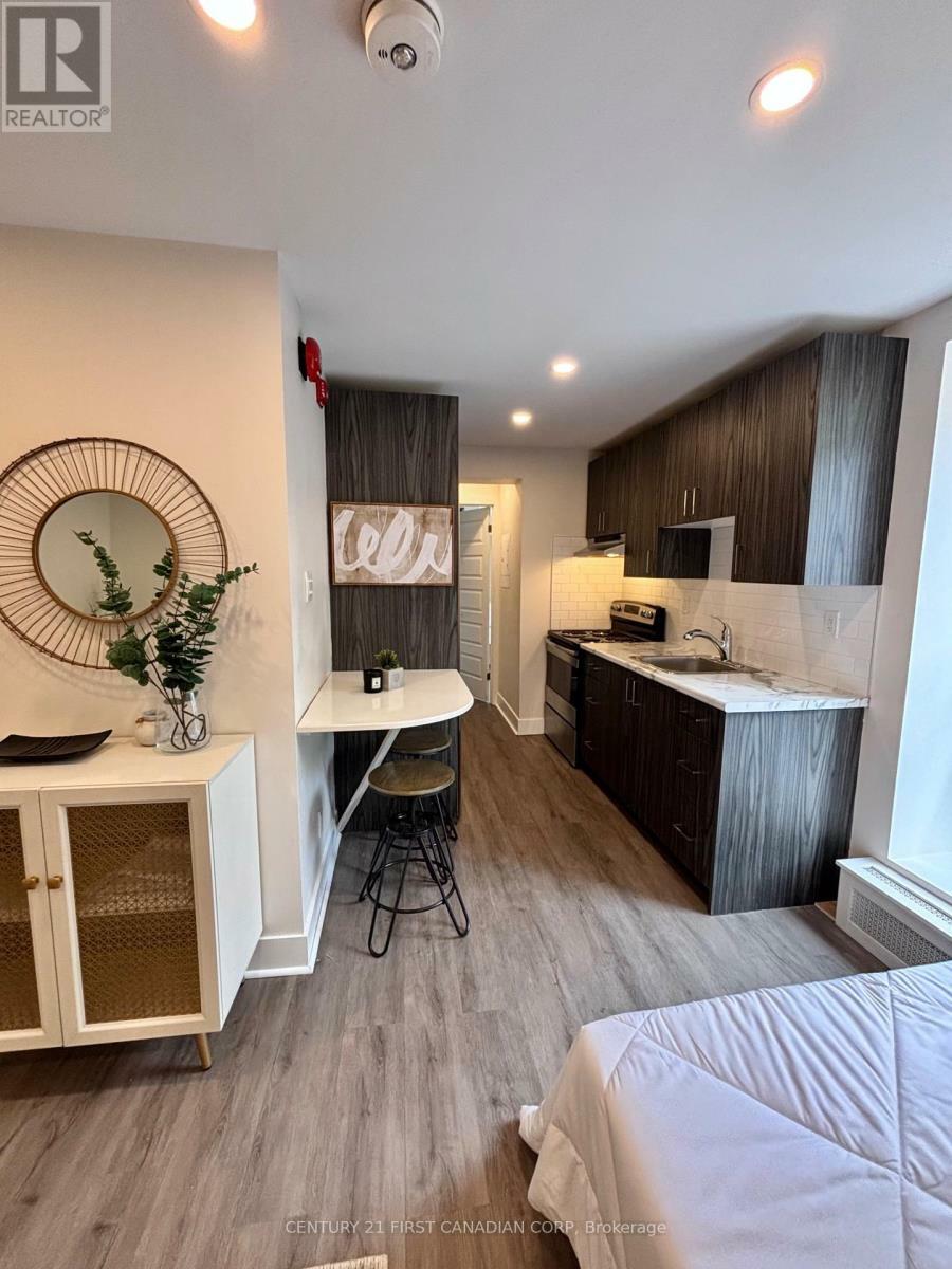 Property Photo: 75 High Street 217 ON N6C 4J8