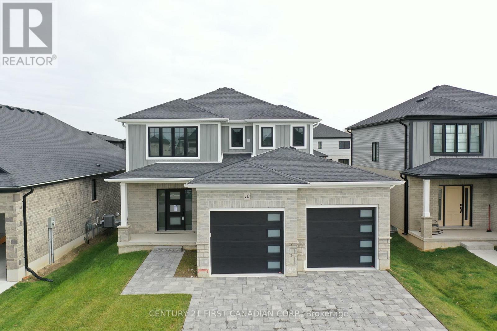 Property Photo: 113 Atkinson Street ON N0M 1A0
