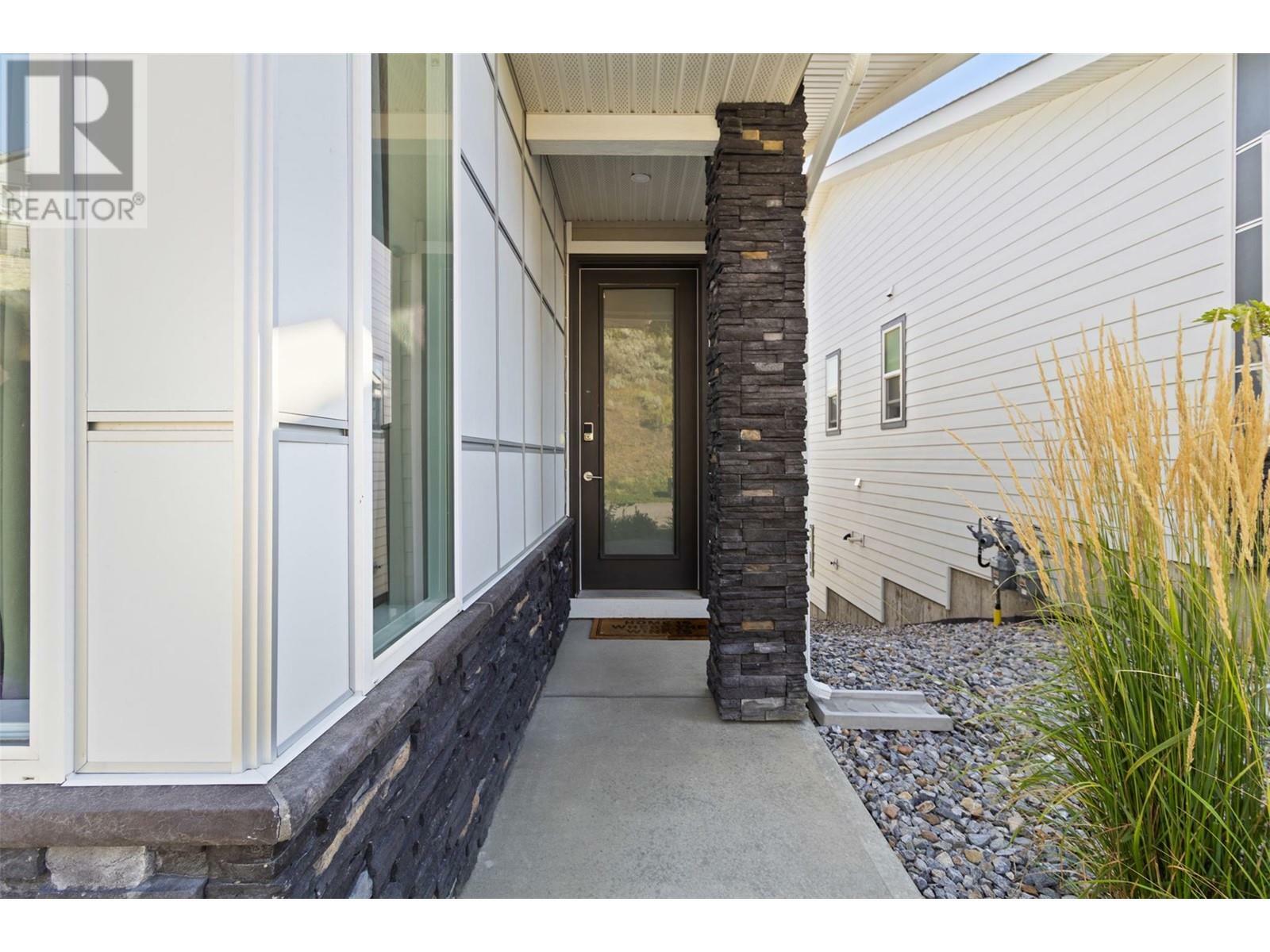 Property Photo: 2045 Stagecoach Drive 106 BC V2B 0H8