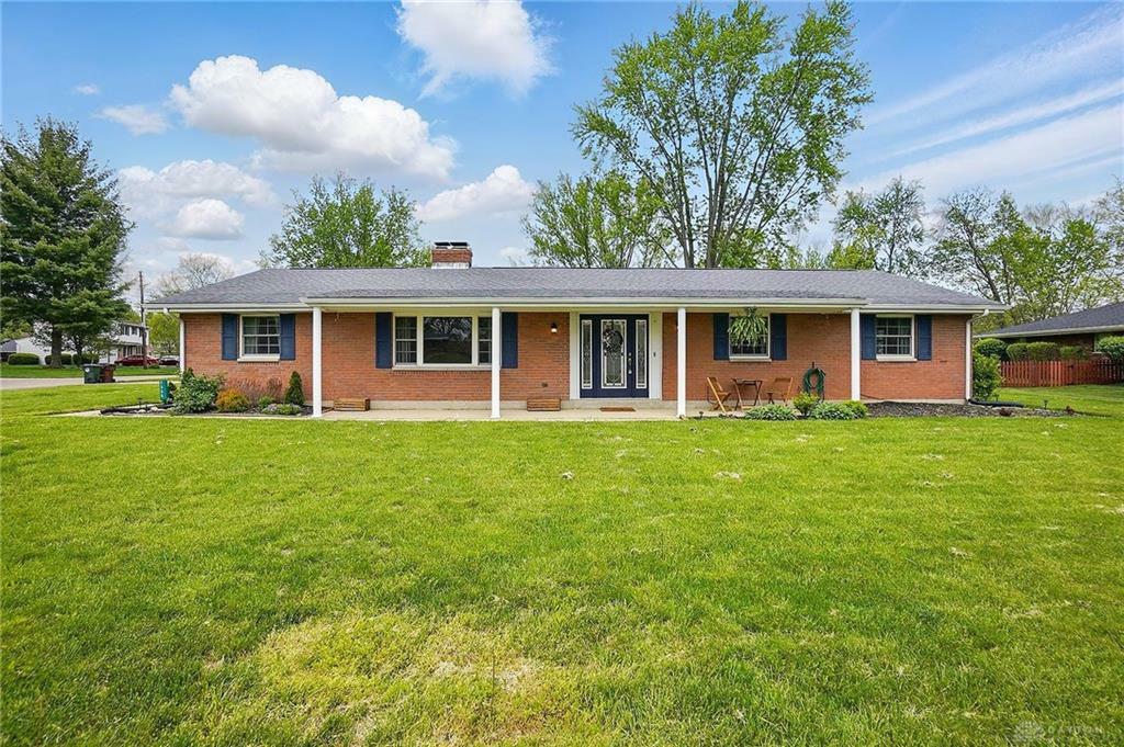 Property Photo:  2555 Valdina Drive  OH 45434 
