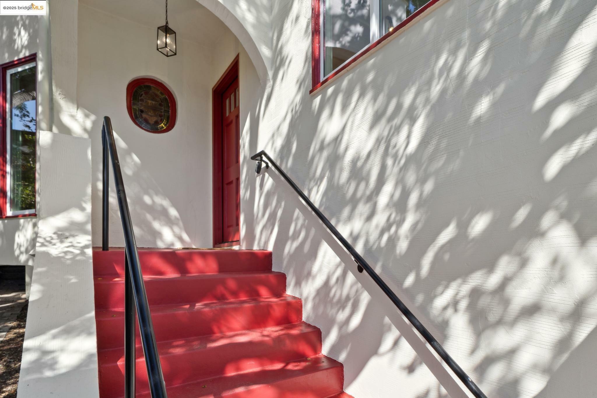 Property Photo: 653 Colusa Ave CA 94707