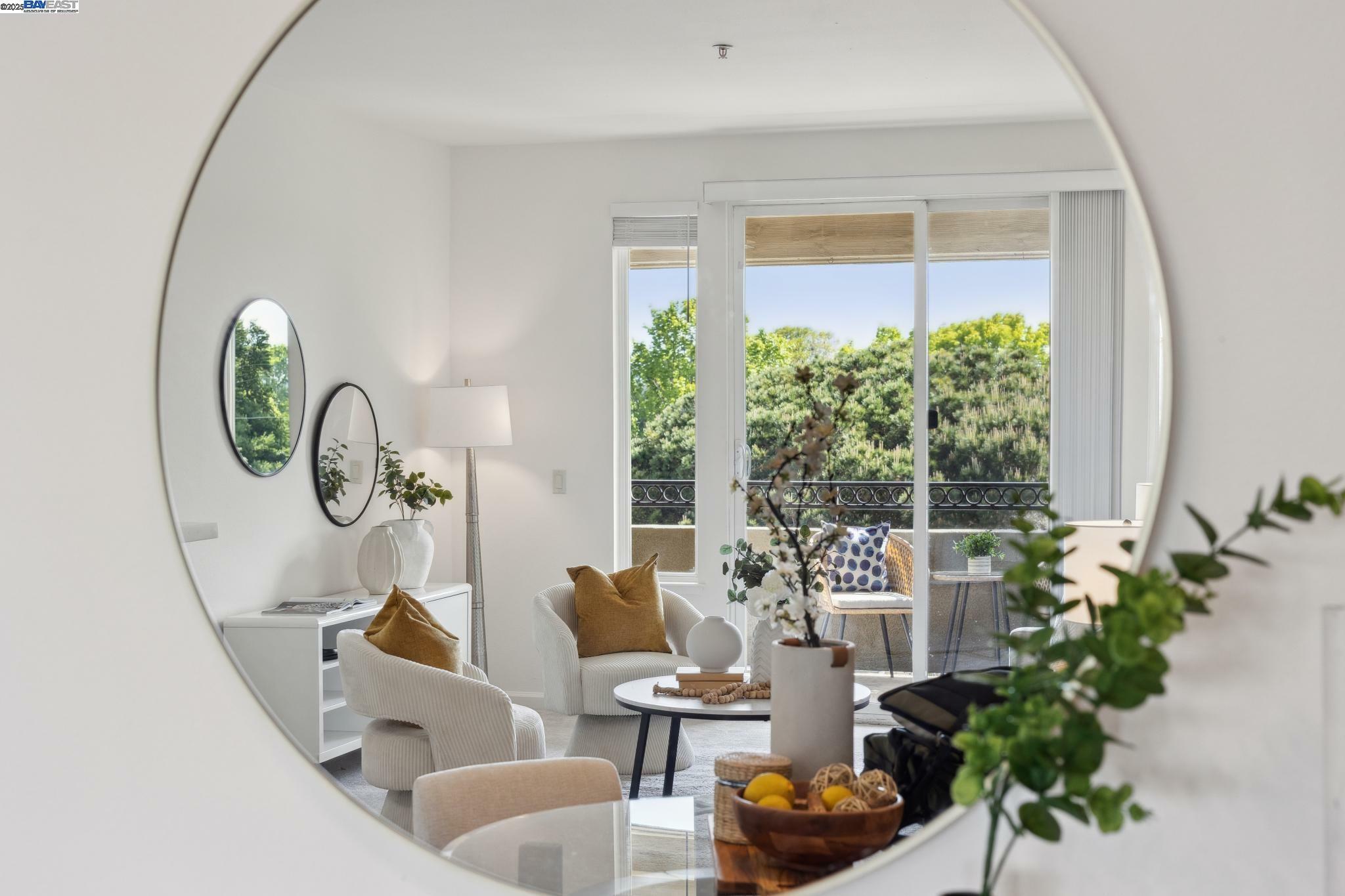 Property Photo: 401 S Norfolk St 305 CA 94401